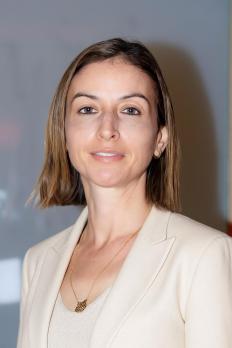 Anat headshot
